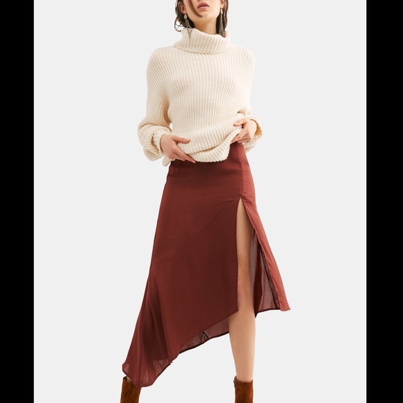 Free People Dresses & Skirts - Free People Lola Slit Ruffled Midi Skirt